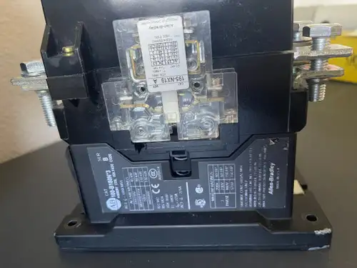 Allen-Bradley 100-B180N*3 Contactor Series B
