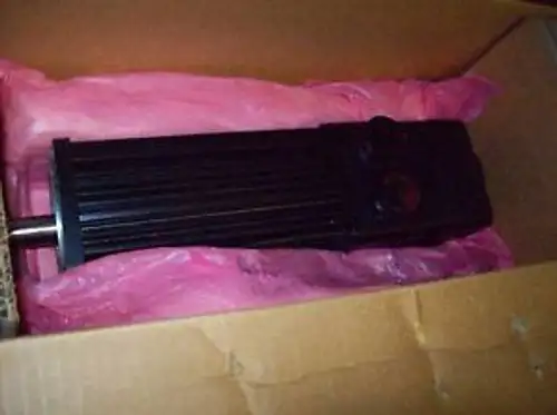 KOLLMORGEN PM GOLDLINE SERVO MOTOR M-403-B-A1-B3-E102 M403 M493BA1B3E102