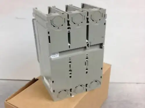 32403 SCHNEIDER MERLIN GERIN NS400N BASE UNIT 3 POLE