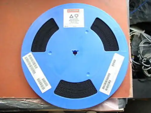 Reel of 2320 Fairchild FDS6875 2P-CH MOSFET