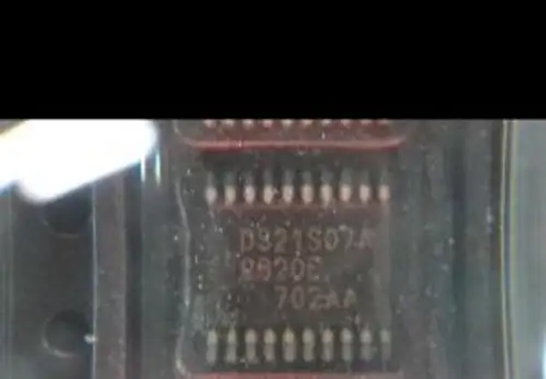 (100) DALLAS DS21S07AE TERMINATOR SCSI 20-TSSOP