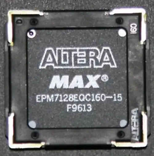 ALTERA EPM7128EQC160-15 128 MC CPLD 5 V ISP CPLD 100 PI