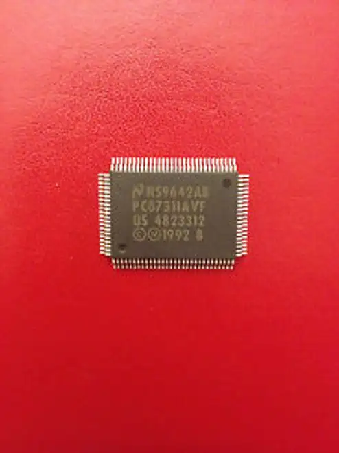 25 National PC87311AVF QFP-9642 DISK CONTROLLER ICs on Factory Tray