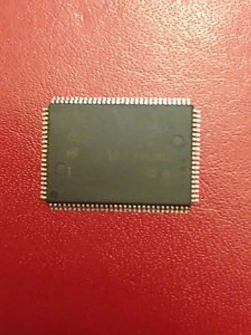 45 Mt Mt58L128L18D-10A 128Kx18 Sram Plastic Tqfp 3.3V Ics