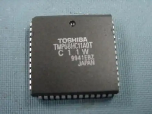 25 Pcs. Tmp68Hc11A0T Toshiba = Mc68Hc11A0Fn Motorola