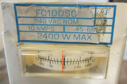 Fc10Dsg Dme / Temp. Control / 240 Vac Nom / 10 Amps / 45-66Hz