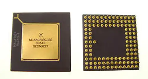 MC68020RC33E IC MICROPROCESSOR 32BIT 114-PGA Motorola 3