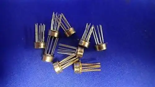 10 Lf198H Sample & Hold Amplifiers /Un Surplus