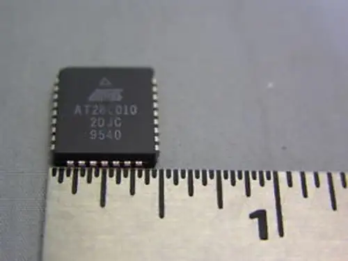Mil-Spec Atmel At28C010-20Dc 1Mb (128K X8) Cmos E2Prom Ics 32-Plcc Package