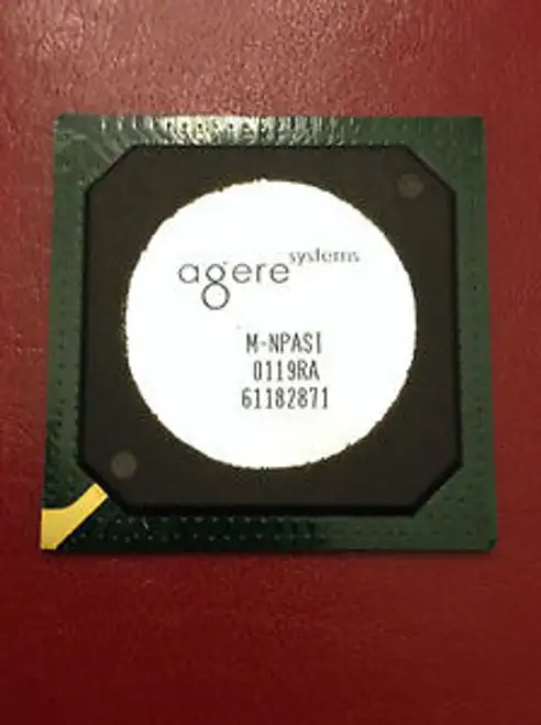4 Agere M-NPASI-B456-DB ICs on Factory Trays