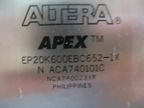 10- ALTERA APEX EP20K600EBC652-1X