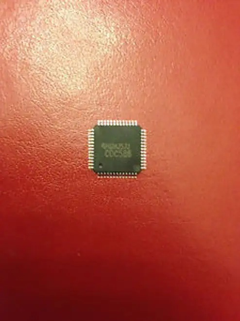 50 - Ti Cdc586Pah Ic 3.3V Pll Clock Driver 52-Tqfp Ics