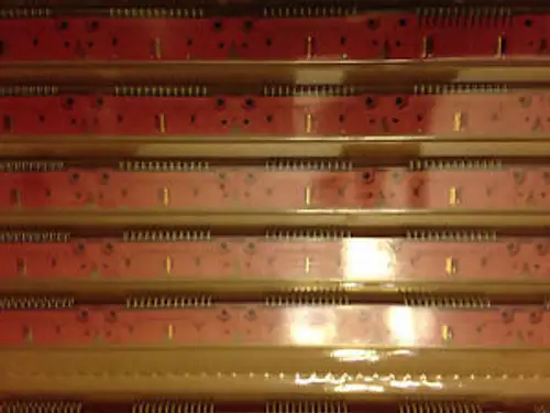 120 Amp Latch 1100B-6 Connectors Red In Factory Packaging