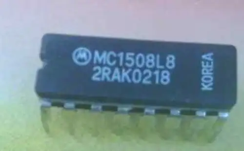 Mc1508L8 Single 8 Bit 16 Pin Dip By Motorola