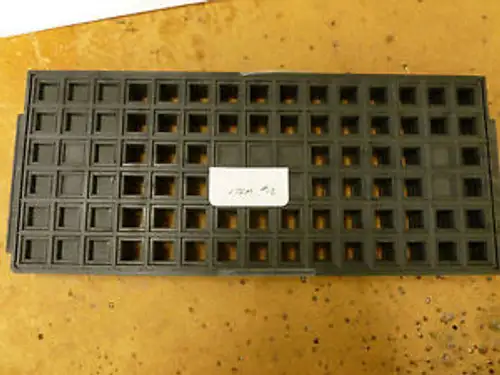 Xilinx Spartan Xl - Xcs30Xl-Vq100Akp [ 18 Pieces]