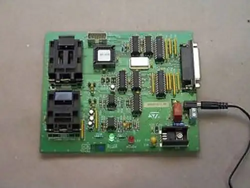 St Microelectronics St7Mdtu5-Epb/Us Programming Board