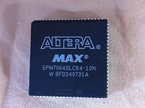 100Pcs Epm7064Slc84-10N Altera - Ic