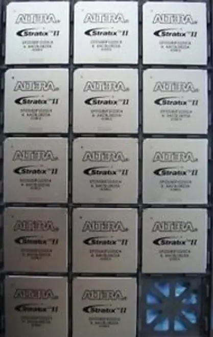 EP2S180F1020C4 FPGA Altera della famiglia Stratix¬Æ II 179400 celle 711,24MHz 90nm Techno