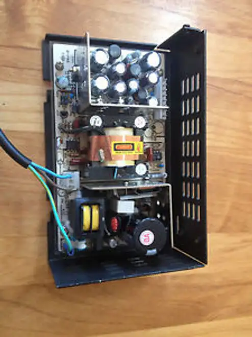 Medical Switching Power Supply 65 W PM65-32A