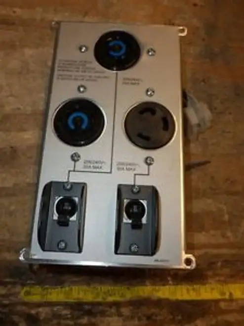 APC SYHF6KT Back Panel Breacker 885-6701/1 20A & 30A Max