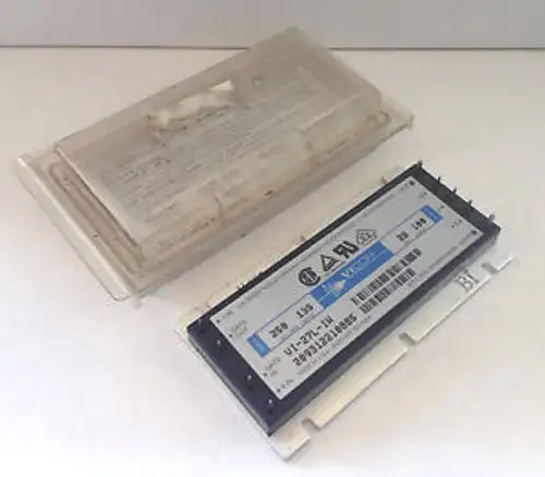 New Vicor Dc/Dc Converter - Vi-27L-Iw Input: 250 Vdc 135 W Output: 28 Vdc 100 W