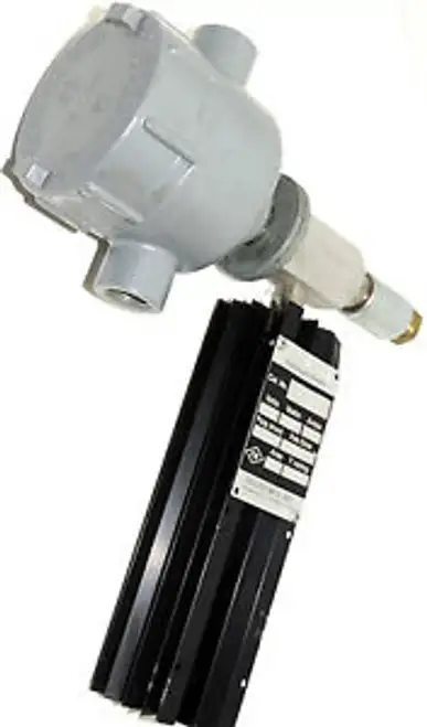 CELLEX EP1H2D10 INSTRUMENT HEATER WITH KILLARK 17061AAA OUTLET BODY