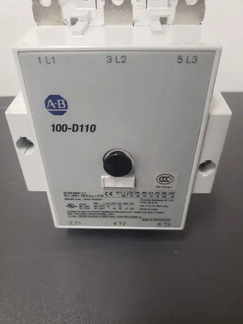 Allen Bradley 100-D110 3-Pole Contactor