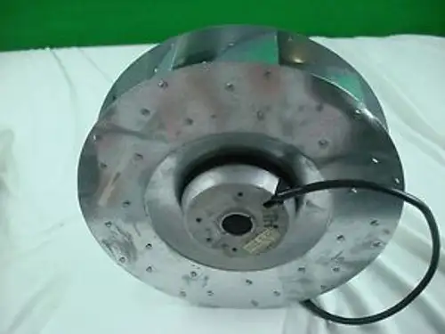 PROFONDITÀ DI AVVITAMENTO MAX6MM VENTOLA / GIRANTE TIPO M4Z