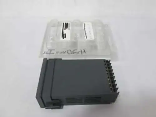 WEST M3001-L02-T3414-X00 TEMPERATURE INDICATOR 120/240V-AC DISPLAY D358243