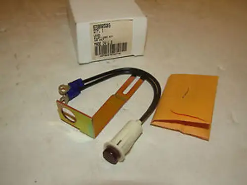 CUTLER HAMMER LK-21 PILOT LIGHT KIT 120V
