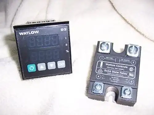 Watlow 93Bb-1Cc0-00Gr Temp Controller W/ Ssr-240-25A-Dc1 ( )