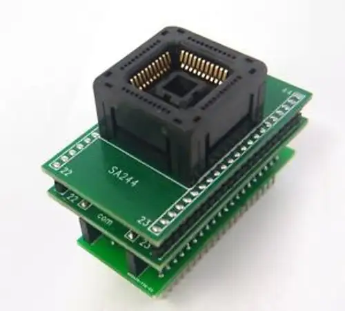 ADP-097 Altera CPLD PLCC44 to DIP JTAG adapter