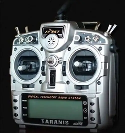 Frsky 16 Channels Taranis X9D Digital Telemetry Radio Transmitter & X8R-Pcb Rx E