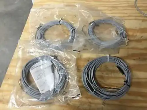 (4) Festo 525 911 SMT-8F-PO-24V-K75-OE Proximity Switch