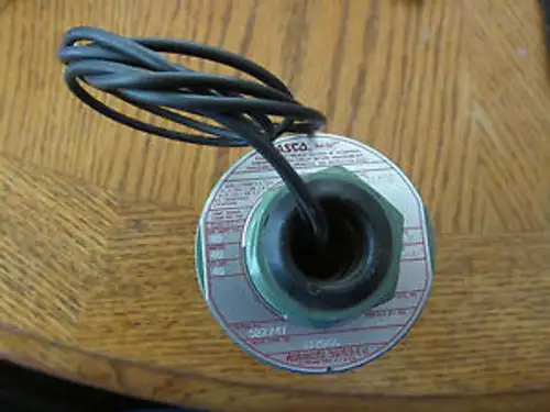 Asco 832066 Solenoid Valve 3 Way 28Vdc 9.7W 1/4 Inch Air 40Psi