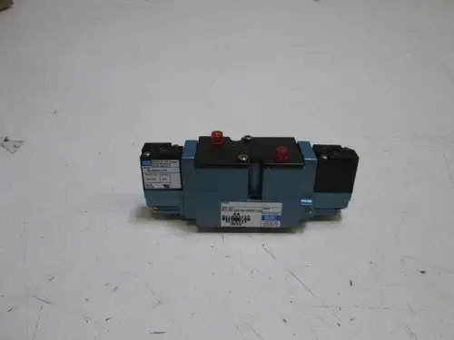 MAC PNEUMATIC VALVE 82A-EC-000-TM-DDAP-1DA