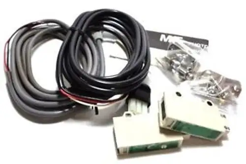 NEW AROMAT ME-200ZAB2-DC12-24V PHOTOELECTRIC SWITCH ANA107208