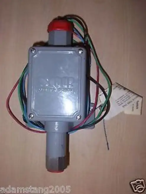 SOR INC. 6BA-KB45-M2-C2A-TT PRESSURE SWITCH RANGE 25-275PSI OVER RANGE 1500PSI