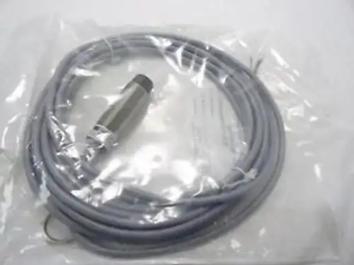 136357 - PulsoTronic KJ8-PG11MN60-DPS-X1020 Proximity Sensor