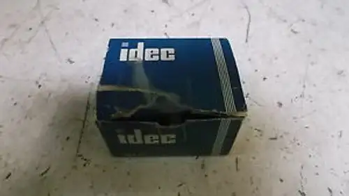 7 IDEC RH1B-U RELAY