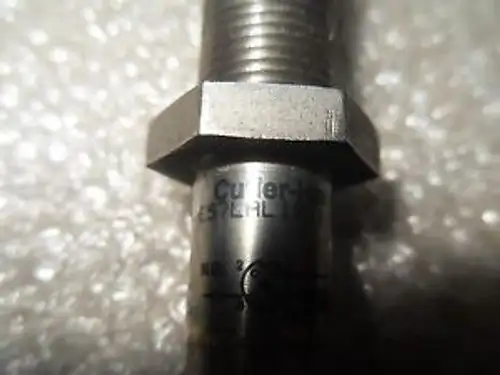 RR15-3 1 CUTLER-HAMMER E57LAL12T111SD PROXIMITY SENSOR