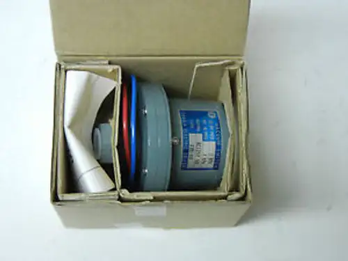 SANWA DENKI SVS-5K VACUUM SWITCH ON 2 KPA / OFF 1 KPA SVS5K