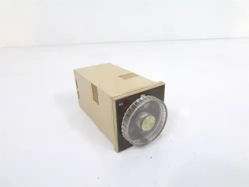 Konbo Series 480 Temperature Controller 0-800 degrees F Surplus