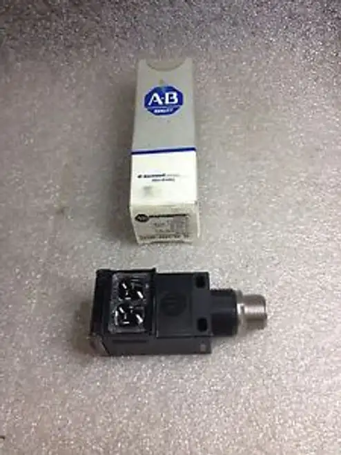 (I10-7) Allen-Bradley 42Gdp-9004-Qd Photoswitch