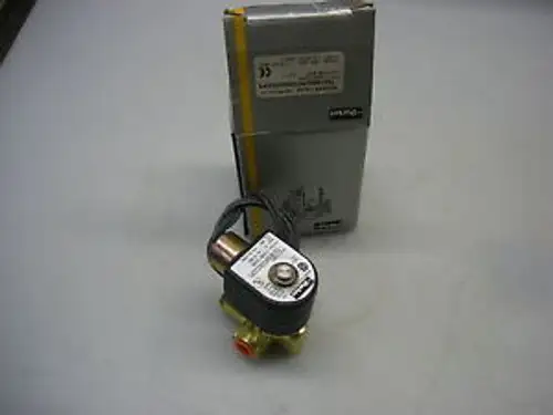 Parker Skinner 2 Way Valve 120 VAC-1/4 NPT-1/4 Orifice - Cv 0.76 - PTFE Seat