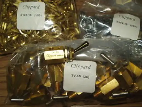 Clippard TV-3S Pneumatic 3-way Toggle Valve (TV3S) Package of 10