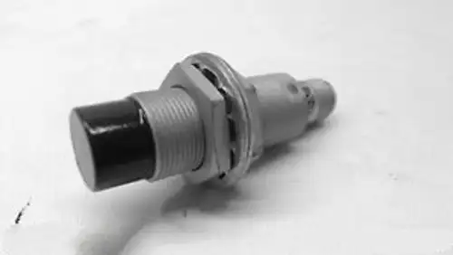 BALLUFF BES M18ML-PSC12E-S04G-W01 INDUCTIVE SENSOR