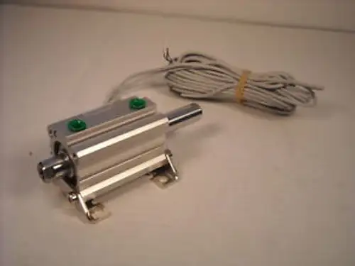CDQ2WL32-35D-F7NWVZ SMC Pneumatic Actuator.