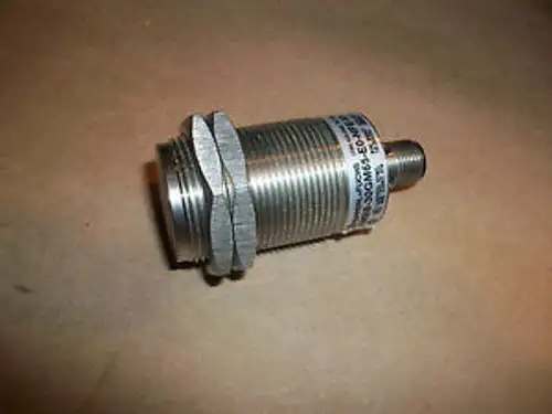 Pepperl & Fuchs Proximity Sensor Nmb8-30Gm65-E0-Nfe-V1 10-30Vdc Pnp