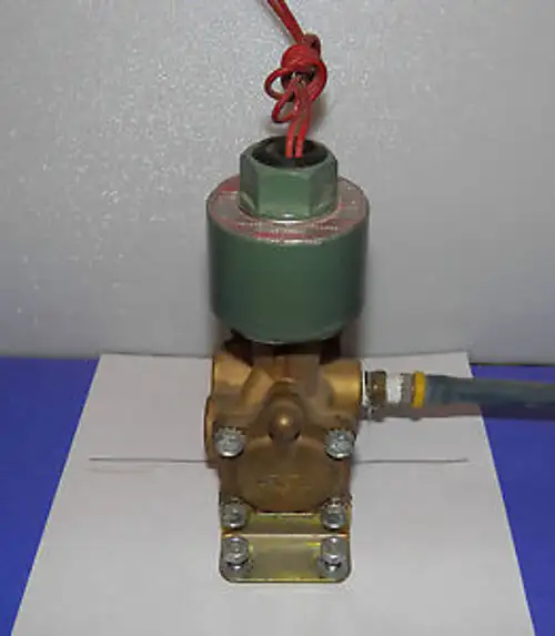 Asco 831655M0 Solenoid Valve 10-125Psi 3/8In 120V Ac Brass